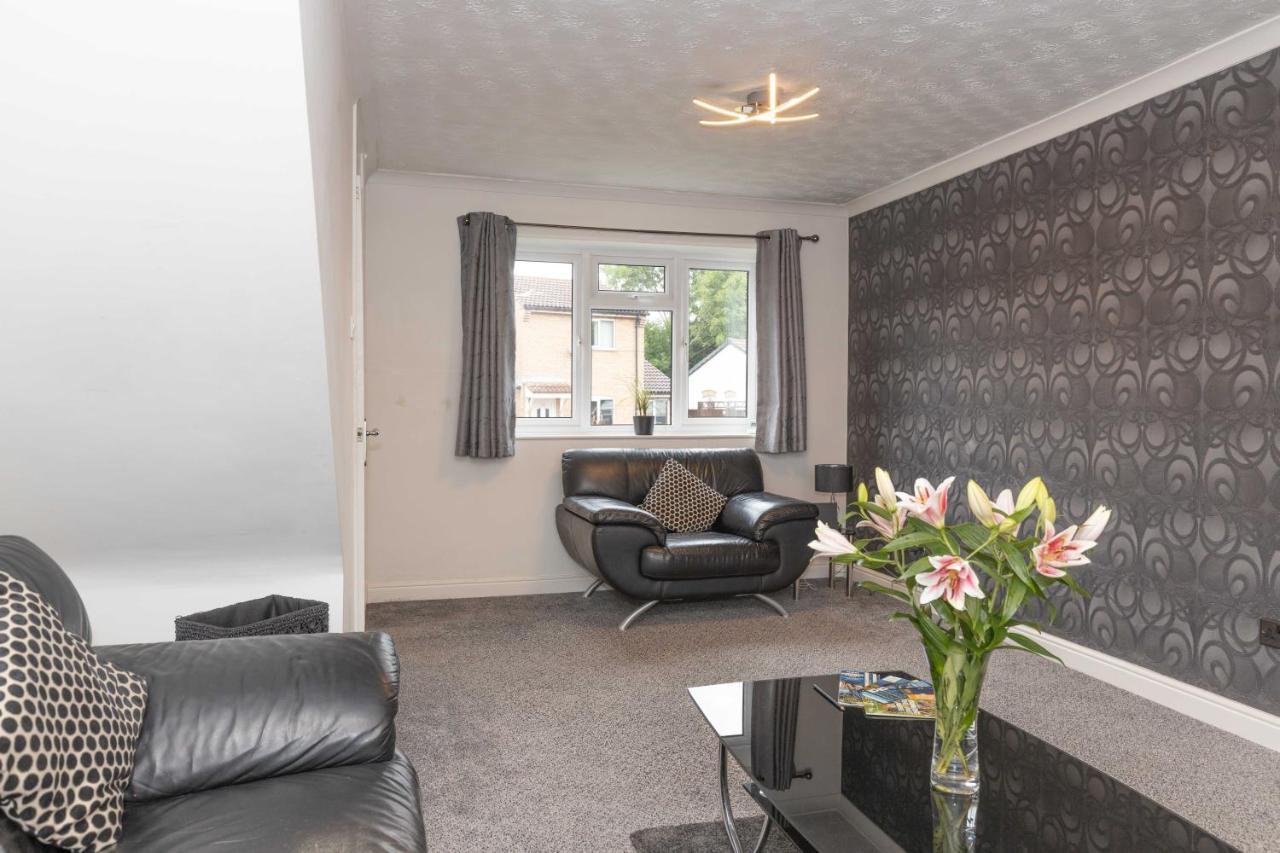 Capri 13 Sa - 3 Bedroom House Close To Loughborough University, Ev Car Facilities, Free Parking, Free Wifi - Ask For Contractor Rates! Eksteriør bilde