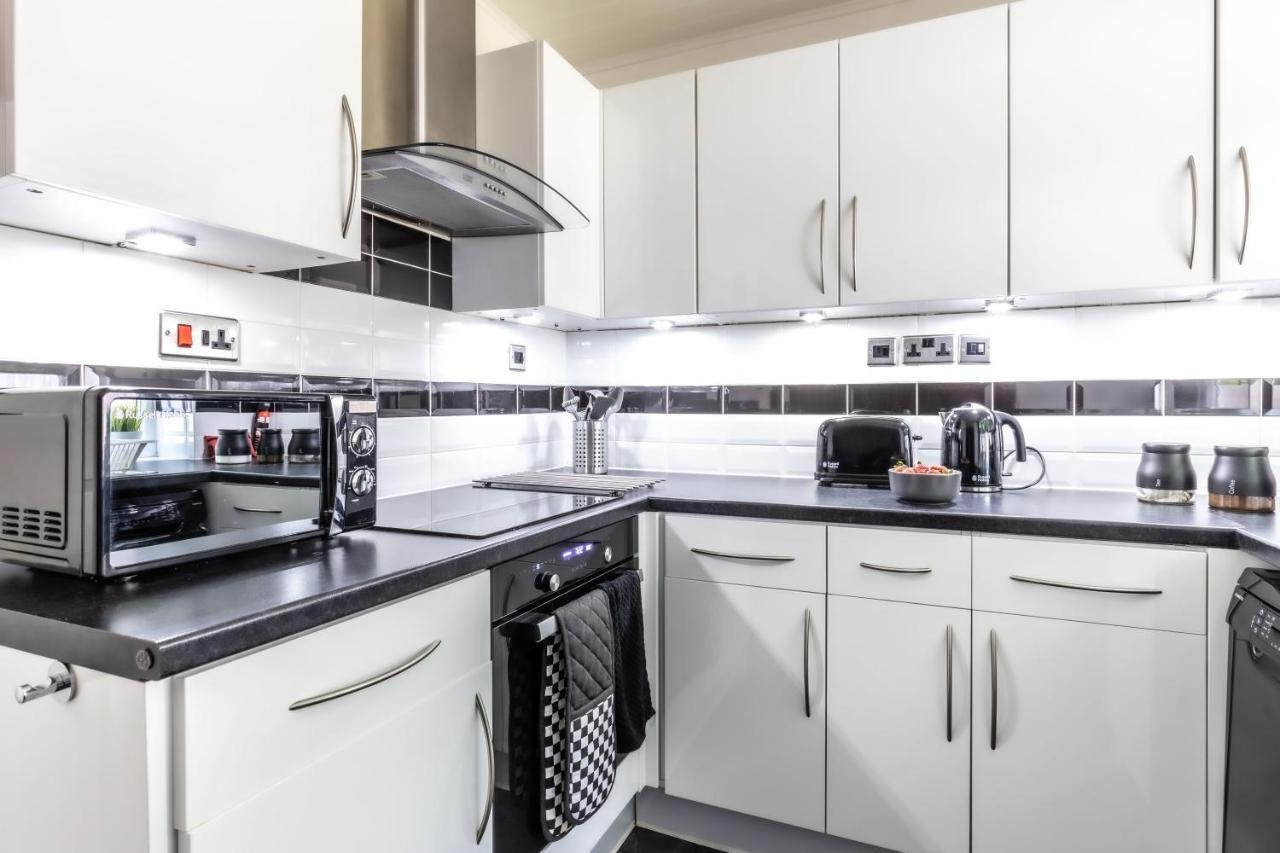 Capri 13 Sa - 3 Bedroom House Close To Loughborough University, Ev Car Facilities, Free Parking, Free Wifi - Ask For Contractor Rates! Eksteriør bilde